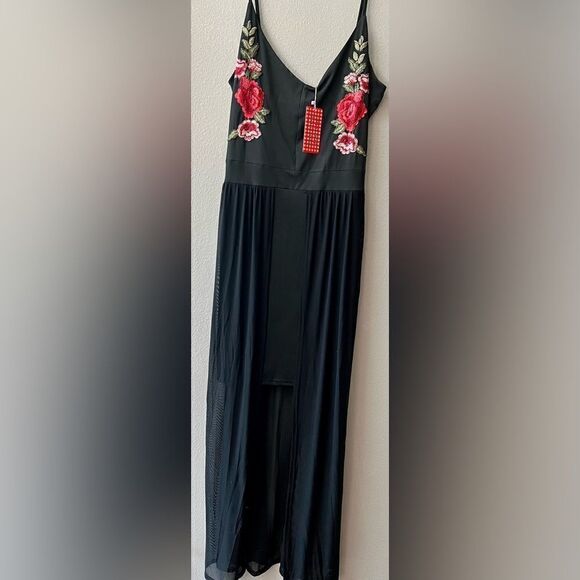 RED DOT BOUTIQUE 858 -Sheer Mesh Embroidery Chiffon Hi Low Maxi Dress Si… - Picture 3 of 10